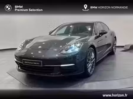 Porsche Panamera 4 330 4x4
