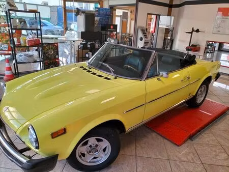 Fiat 124 Spider 1.8