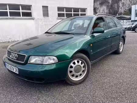 Audi A4 V6 2.8 193 quattro