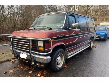 Ford Econoline 
