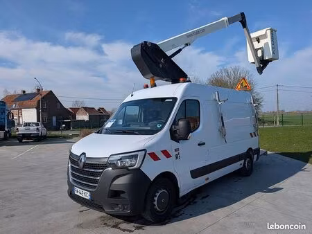 Renault Master 2.3