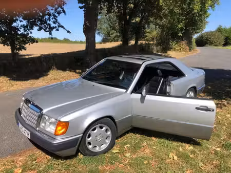 Mercedes-Benz Classe E 300 E