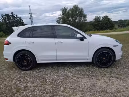 Porsche Cayenne S V8 4.2 382 4x4