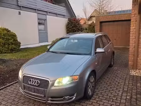 Audi A4 V6 2.7 TDI 180