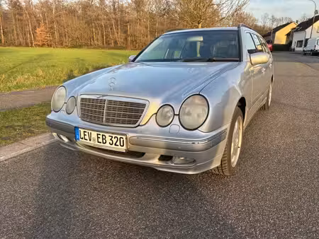 Mercedes-Benz Classe E E 320 Elegance 4Matic