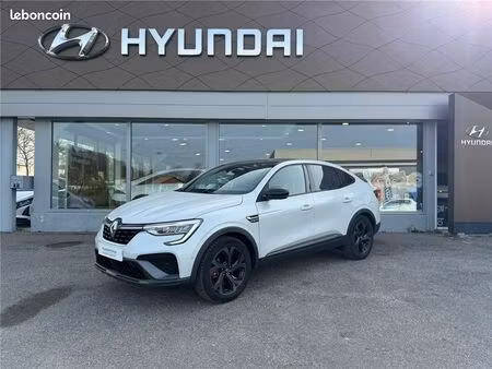 Renault Arkana E-Tech 1.6 145 RS Line