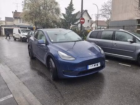 Tesla Model Y Grande Autonomie 4x4