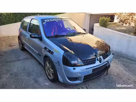 Renault Clio RS 2.0 172