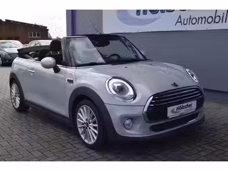 Mini Cabrio Cooper 1.5 136