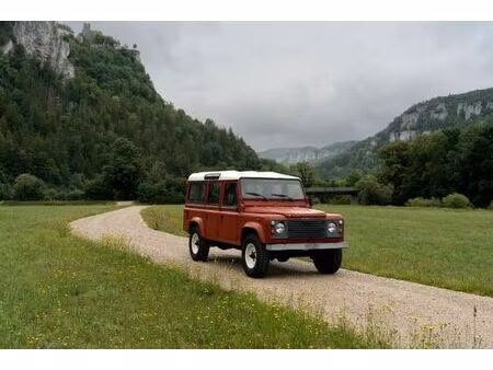 Land Rover Defender V8 3.5