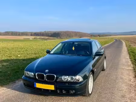 BMW Série 5 530d 3.0 193