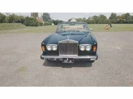 Rolls-Royce Corniche 