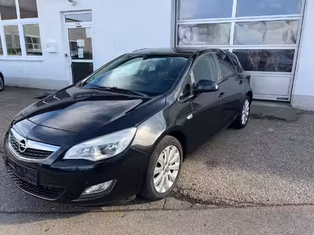 Opel Astra 1.4 140 Design Edition