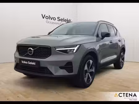 Volvo XC40 B3 2.0 163