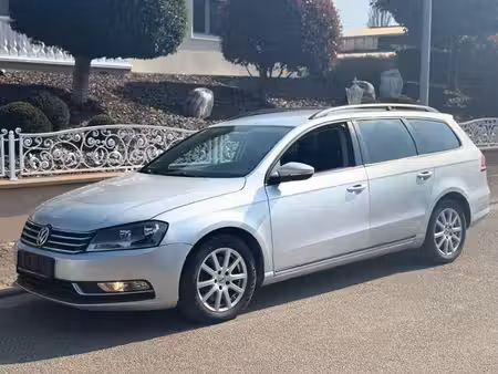 Volkswagen Passat 2.0 TDI 140 Trendline