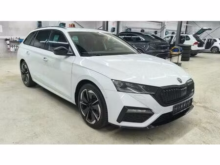 Škoda Octavia RS 2.0 TSI 245