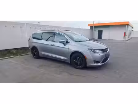 Chrysler Pacifica L