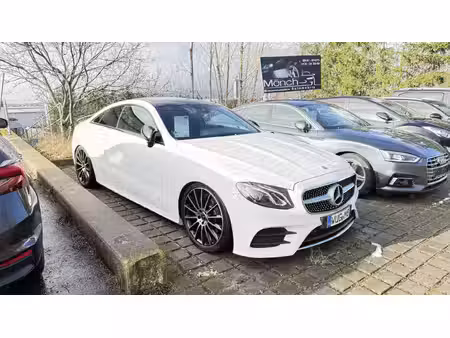 Mercedes-Benz Classe E E 300 2.0 245 AMG Line
