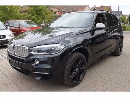 BMW X5 M50d 3.0 381