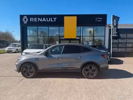 Renault Arkana E-Tech 1.6 145 RS Line