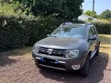 Dacia Duster 1.2 125 Black Touch