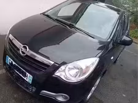 Opel Agila 1.0