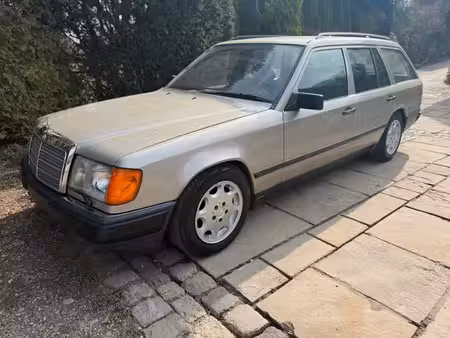 Mercedes-Benz Classe E 300 TD