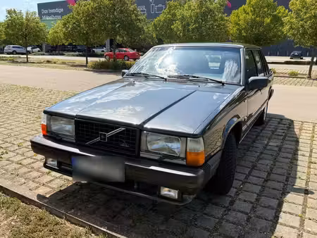 Volvo 740