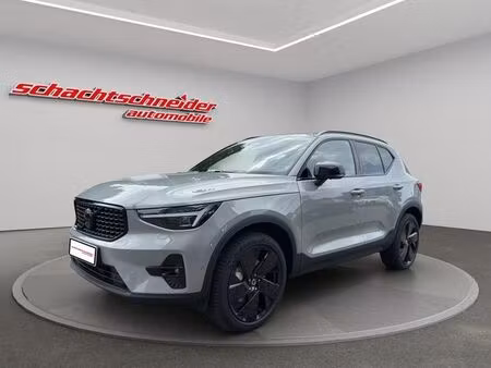 Volvo XC40 B3 2.0 163 Black Edition