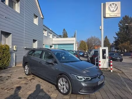 Volkswagen Golf 1.5 Style
