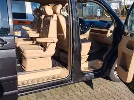 Volkswagen Transporter T5 2.5 TDI 174 Highline