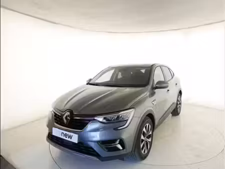 Renault Arkana E-Tech 1.6 145 Business