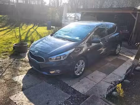 Kia Ceed 1.6 CRDi 128 Platinum