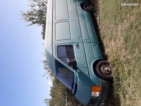 Volkswagen LT 2.5 TDI 90