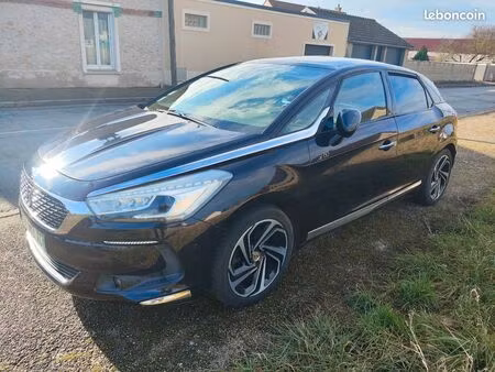DS 5 2.0 HDi 180