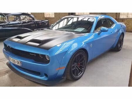 Dodge Challenger SRT Hellcat V8 6.2