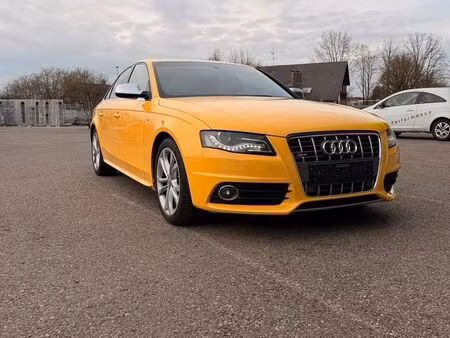 Audi A4 S4 V6 3.0 TFSI 333 quattro
