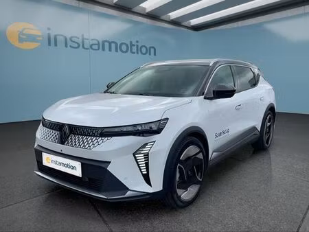 Renault Scénic E-Tech 220 Iconic
