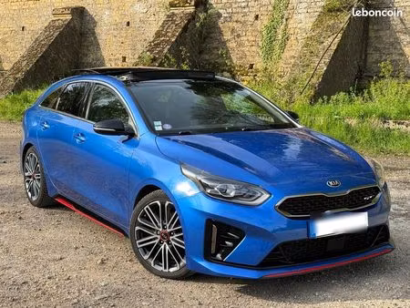Kia Ceed 1.6 T GDi 204