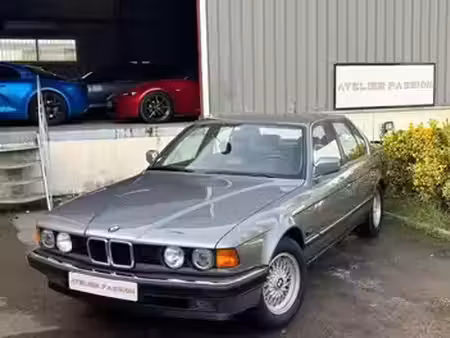 BMW Série 7 730i