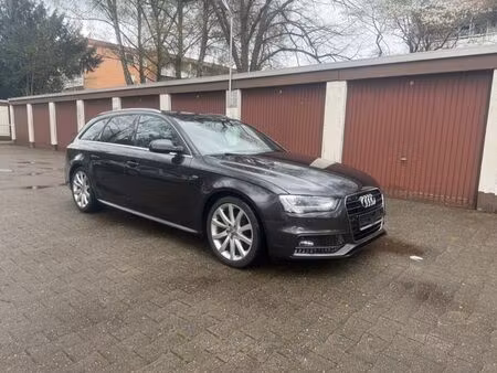 Audi A4 2.0 TDI 177 S line