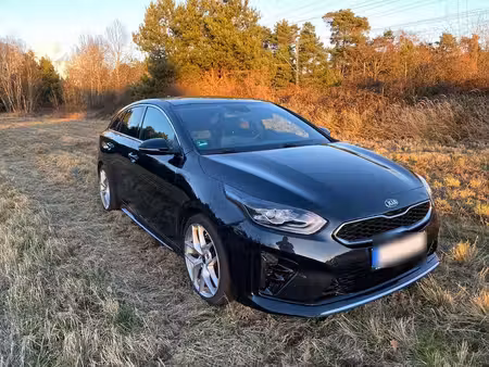 Kia Ceed 1.4 T GDi 140 GT Line