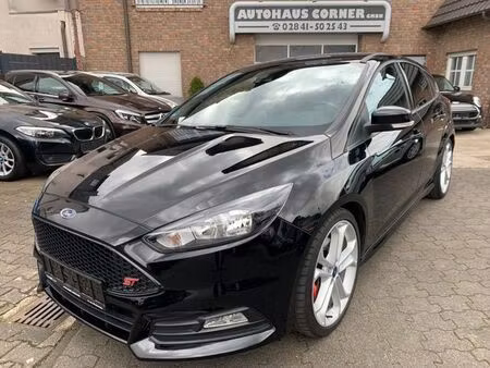 Ford Focus ST 2.0 250