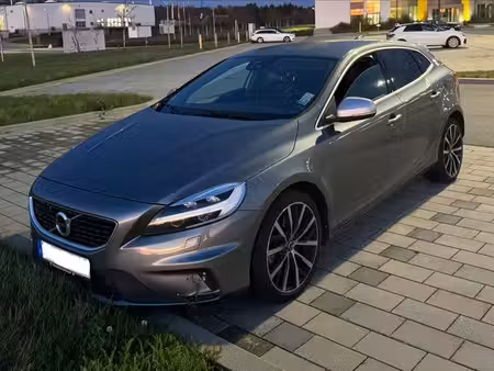 Volvo V40 D4 2.0 190 R Design