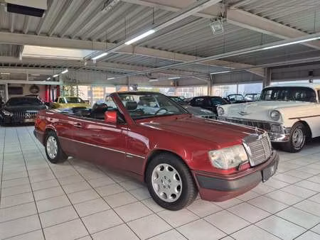 Mercedes-Benz Classe E 300 CE Sportline