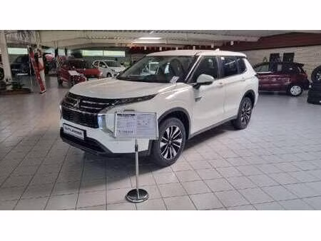 Mitsubishi Outlander PHEV 2.4 306 4x4