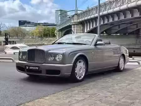Bentley Azure V8 6.75 450