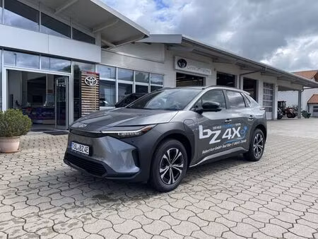 Toyota bZ4X 204