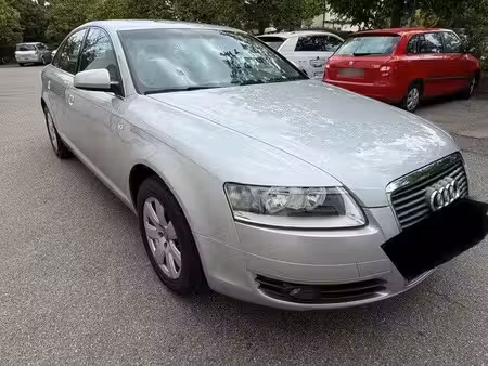 Audi A6 V6 2.4 177