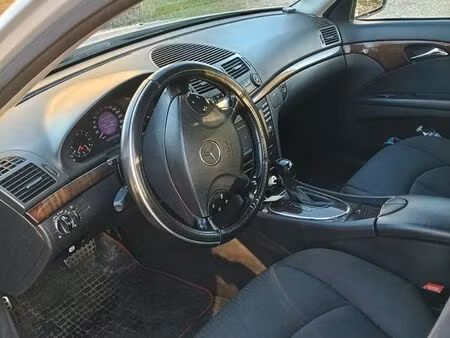 Mercedes-Benz Classe E E 200 2.1 150